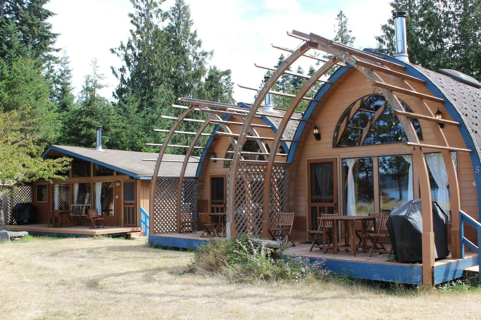 Mineral Springs Resort Fernwood Exteriör bild
